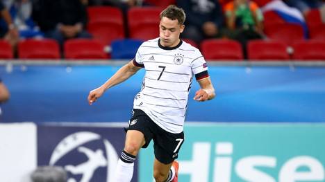 Leverkusens Youngster Florian Wirtz träumt von seiner WM-Premiere für die deutsche Nationalmannschaft in Katar.