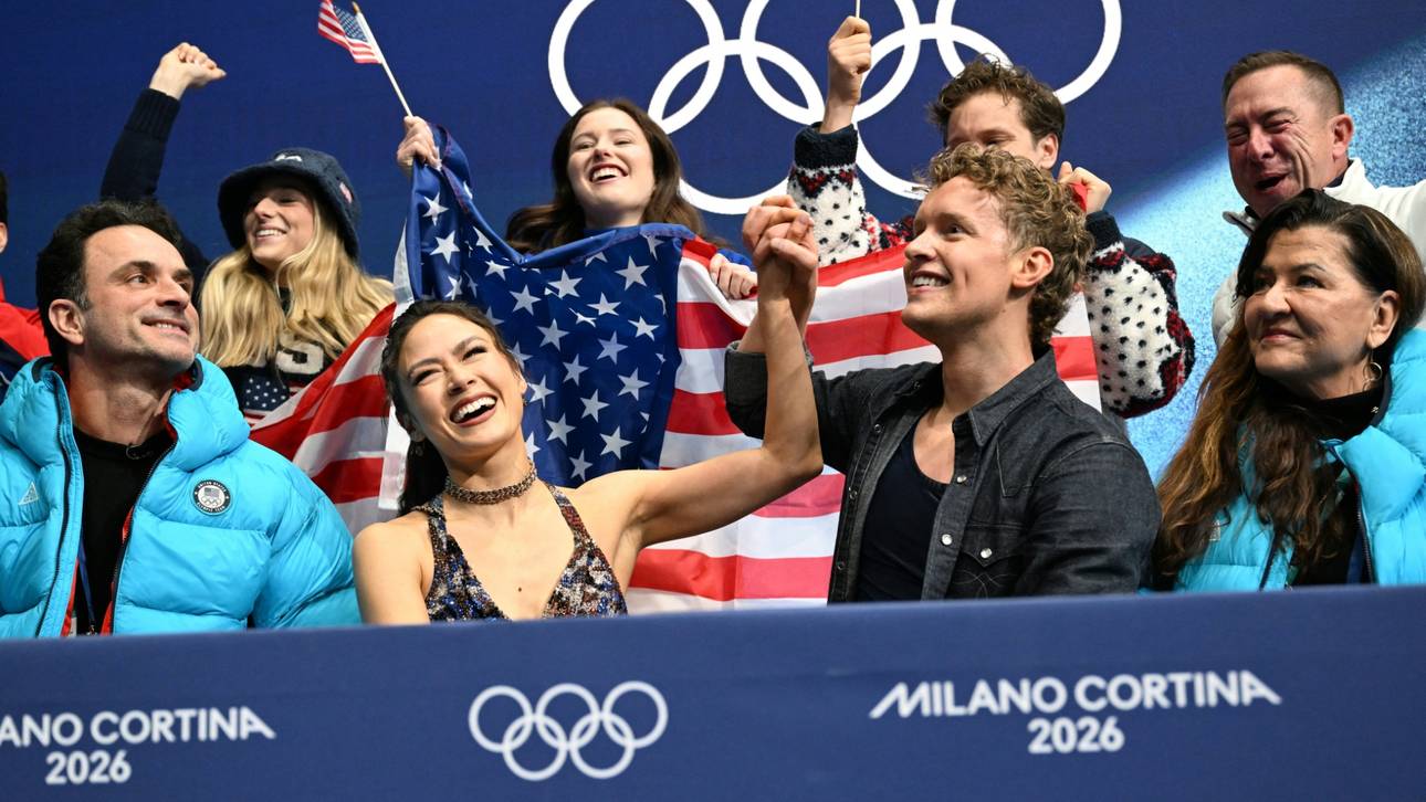 Eiskunstlauf: USA übernehmen Führung