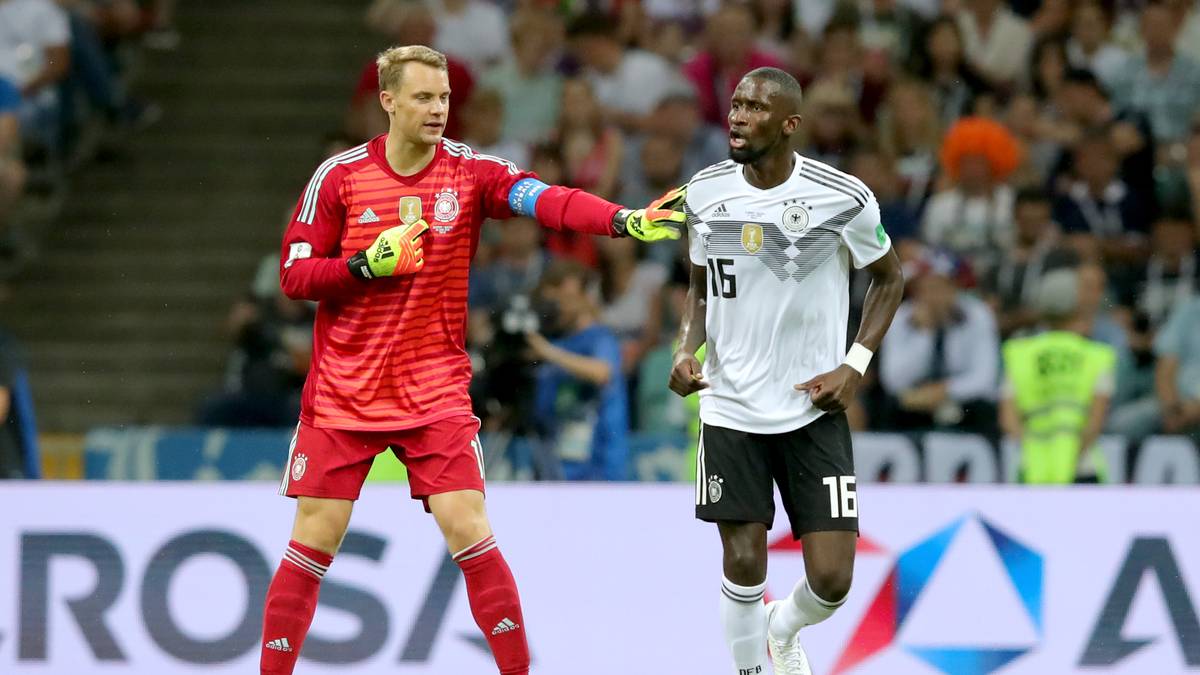 TOR - MANUEL NEUER vs. HYUN-WOO CHO: Neuer hielt gegen die Schweden, was es zu halten gab. Ist jetzt in WM-Form, treibt seine Vorderleute an und ist unverzichtbar