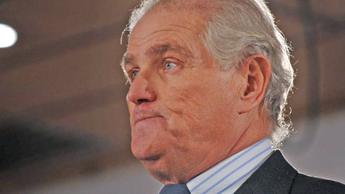 "Ich habe Calderons große Aussage gelesen, wonach die Sklaverei vor vielen, vielen Jahren abgeschafft worden sei. Ob die das Franco erklärt haben? Jesus Christus!" (über Ramon Calderon, Ex-Präsident von  Real Madrid, ebenfalls im Zuge des Ronaldo-Transfers)