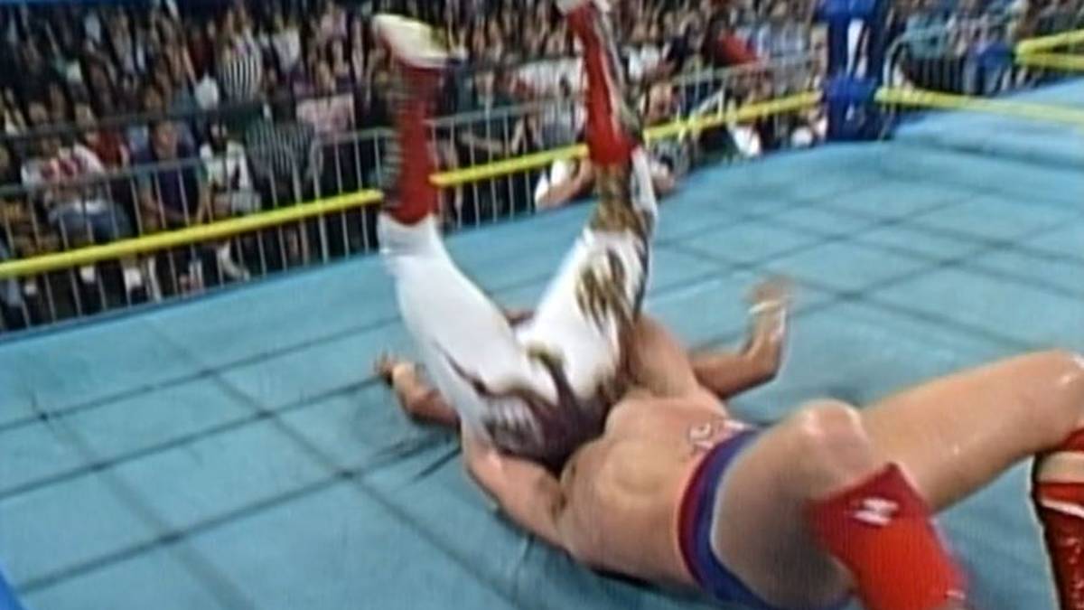 William Regal (unten) brach sich bei diesem Suplex gegen Ricky Steamboat bei WCW Fall Brawl 1993 den Hals