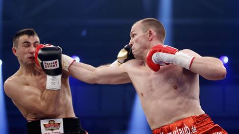 Juergen Braehmer v Eduard Gutknecht  - WBA Light Heavyweight World Championship