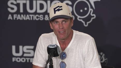 Trotz seiner Leidenschaft für Flag Football wird Tom Brady nicht an den Olympischen Spielen 2028 in Los Angeles teilnehmen. Die NFL-Legende erklärt seine Entscheidung und würdigt zugleich die harte Arbeit der „richtigen“ Flag Football Profis.