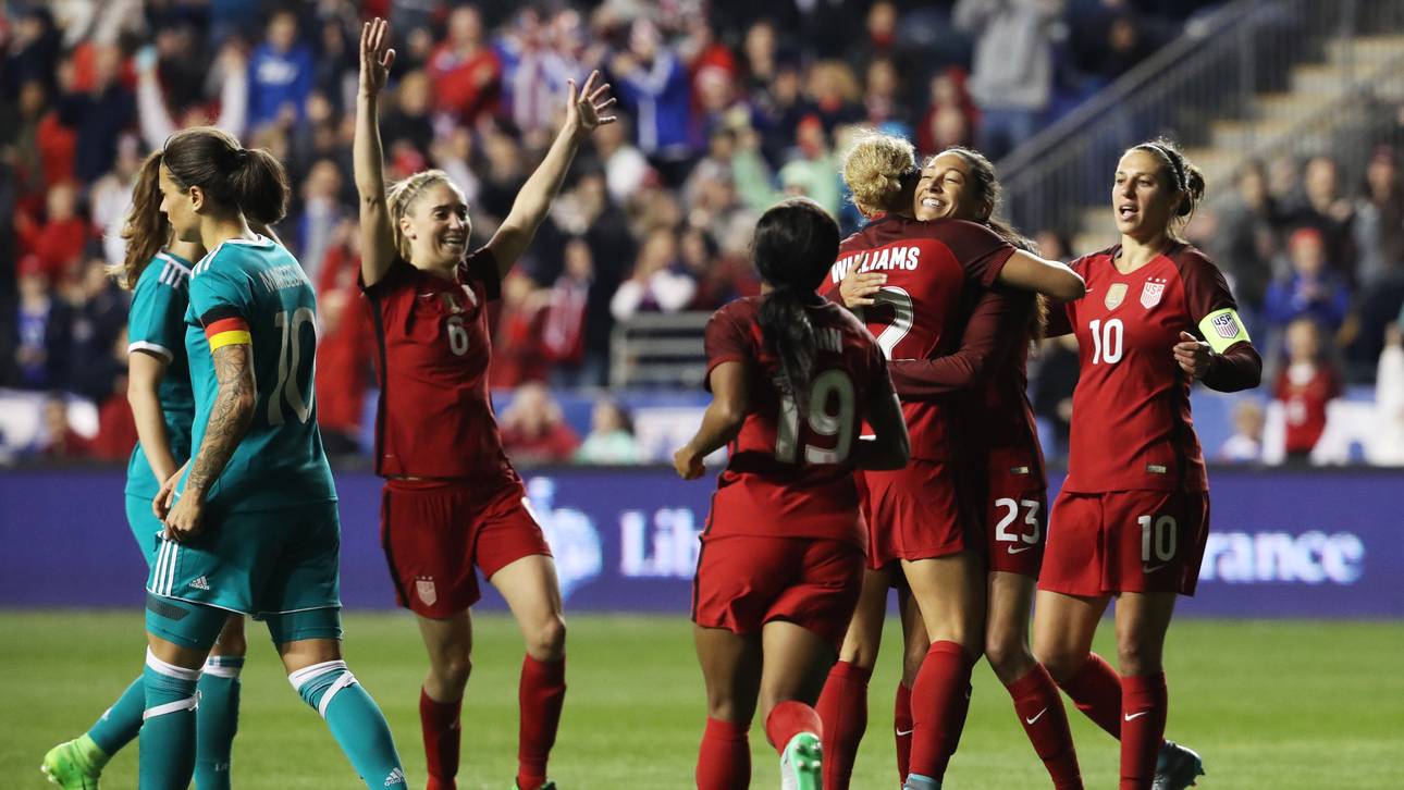 Golden Girls starten mit Niederlage