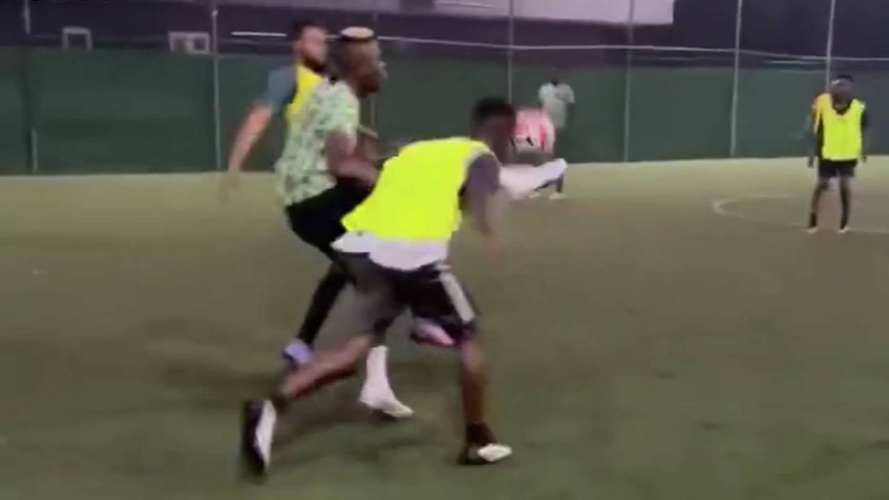 Zaubershow im Urlaub! Deshalb will der FC Bayern Victor Osimhen vom SSC Neapel