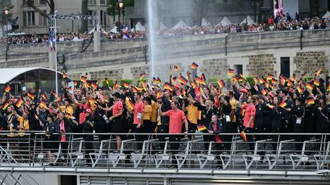 Team Deutschland bei der Eröffnungsfeier in Paris