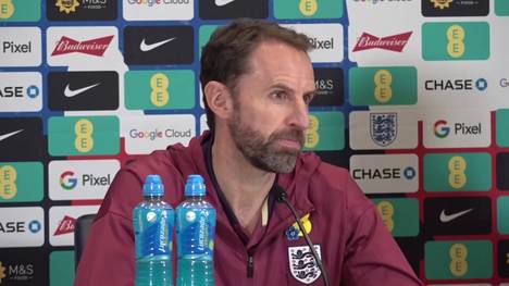 Aktuell gibt es einige Gerüchte um ein Engagement von England-Trainer Gareth Southgate bei Manchester United. Der 53-Jährige hält jegliche Spekulationen für Respektlos.