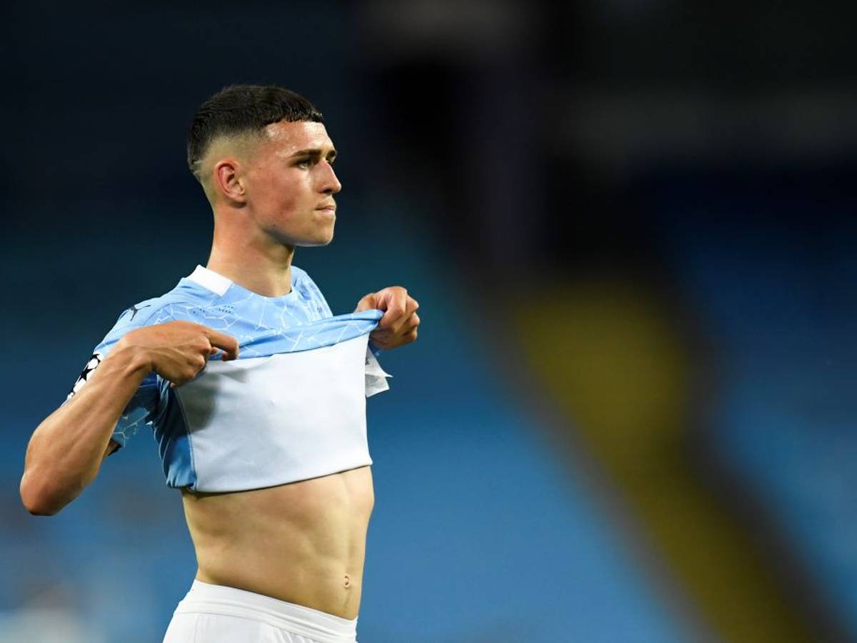 Phil Foden Kriegt Bei Mancity Was Sane Nicht Bekam