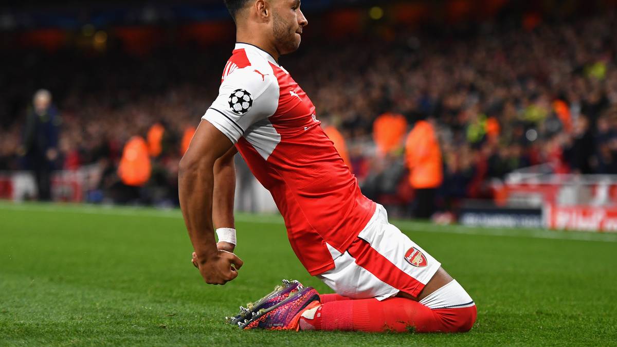 MITTELFELD - ALEX OXLADE-CHAMBERLAIN: Das Kraftpaket wirbelt bei den Gunners auf der Außenbahn. Robbens Durchschlagskraft fehlt dem Engländer aber. Vorteil Bayern: 8:3