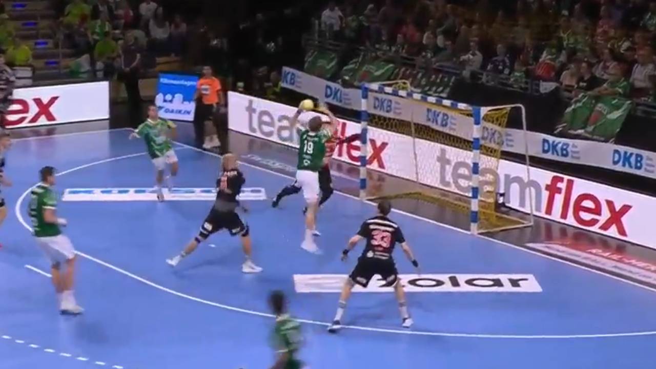 Mathias-Gidsel-Kempa bringt Füchse Berlin gegen Erlangen in die Spur | HBL