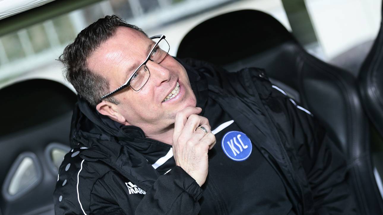 FC St. Pauli v  Karlsruher SC - 2. Bundesliga