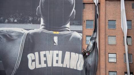 Das riesige LeBron in Cleveland wird nun abgehängt