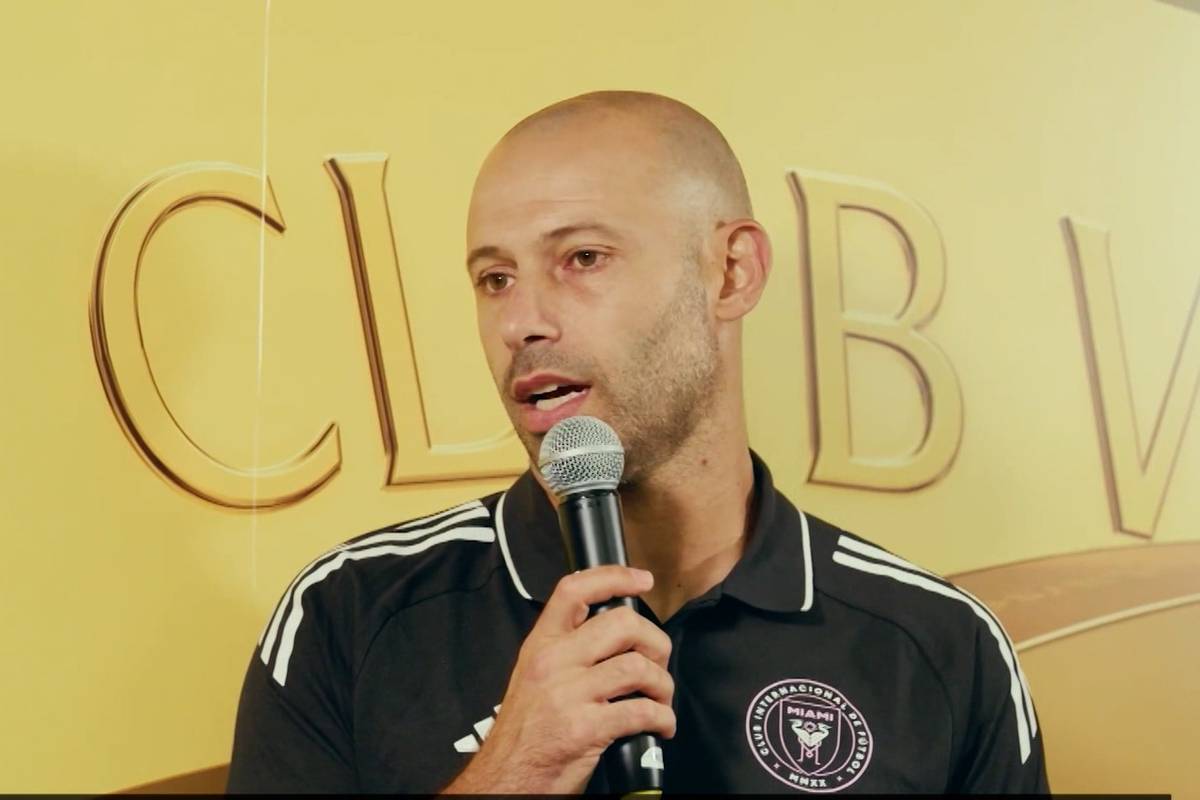 Vor dem Eröffnungsspiel der Klub-WM zwischen Inter Miami und Ahly SC steht Lionel Messi im Fokus. Während Ahly-Trainer José Riveiro vor dem Argentinier warnt, spricht Javier Mascherano über die große Chance.