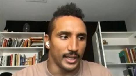 Was machen NFL-Profis eigentlich zwischen dem Saisonende im Januar und der neuen Spielzeit im September? Der deutsche NFL-Profi Jakob Johnson erklärt, wie die Offseason im Football abläuft.