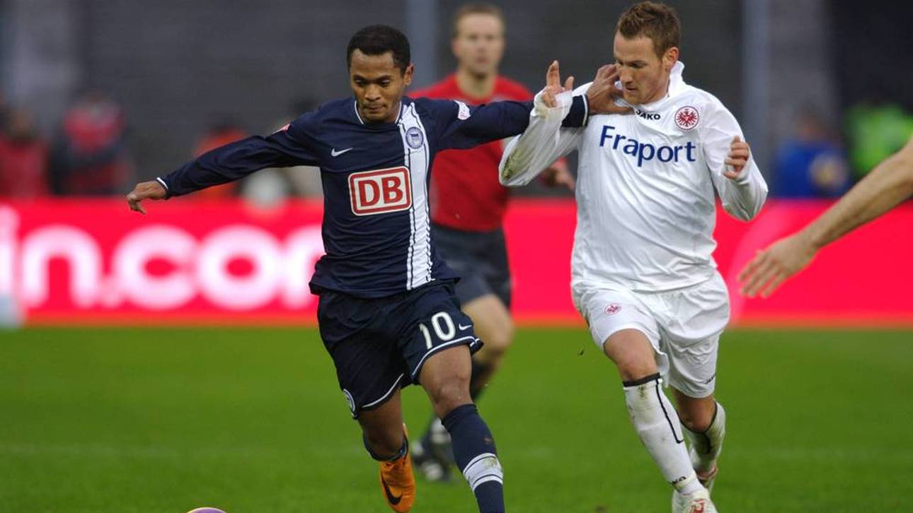 Raffael (l.) gab sein Hertha-Debüt 2008 gegen Frankfurt