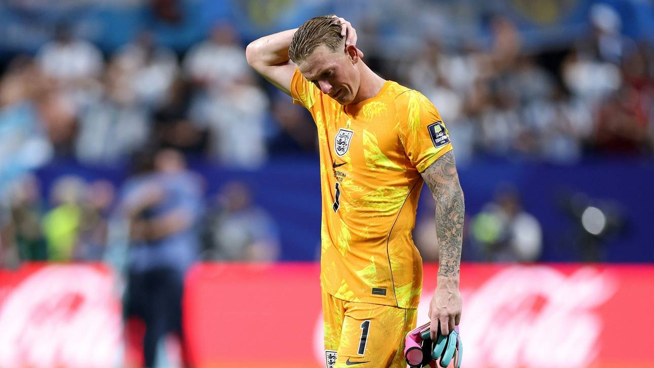 Messi staunt: Pickfords XXL-Spickzettel enthüllt