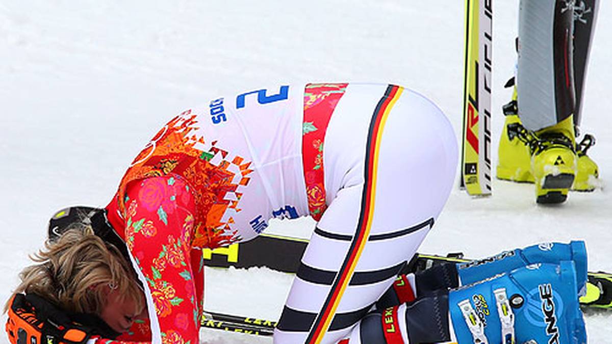 Es bleibt nicht der einzige große Moment: In der Super-Kombi rauscht Höfl-Riesch einmal mehr zum Sieg, ihr drittes Olympiagold. Nicht zwingend ihr letztes, vor allem in der Abfahrt sind die Chancen groß