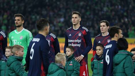 Die Spieler des FC Bayern wünschen Thiago gute Besserung
