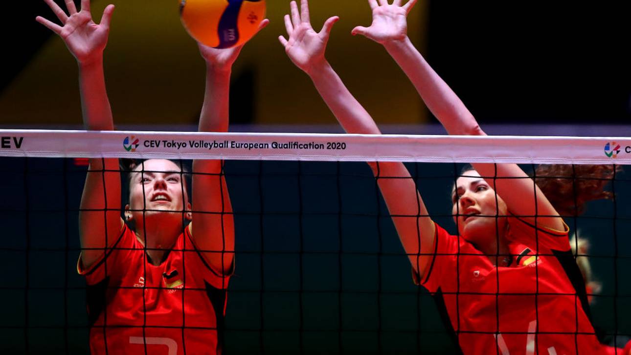Volleyballerinnen holen Gruppensieg