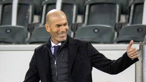 Wieder einmal steht Real Madrid im Champions-League-Halbfinale. Würde der erneute Gewinn der Königsklasse Zinedine Zidane zum besten Trainer aller Zeiten machen?