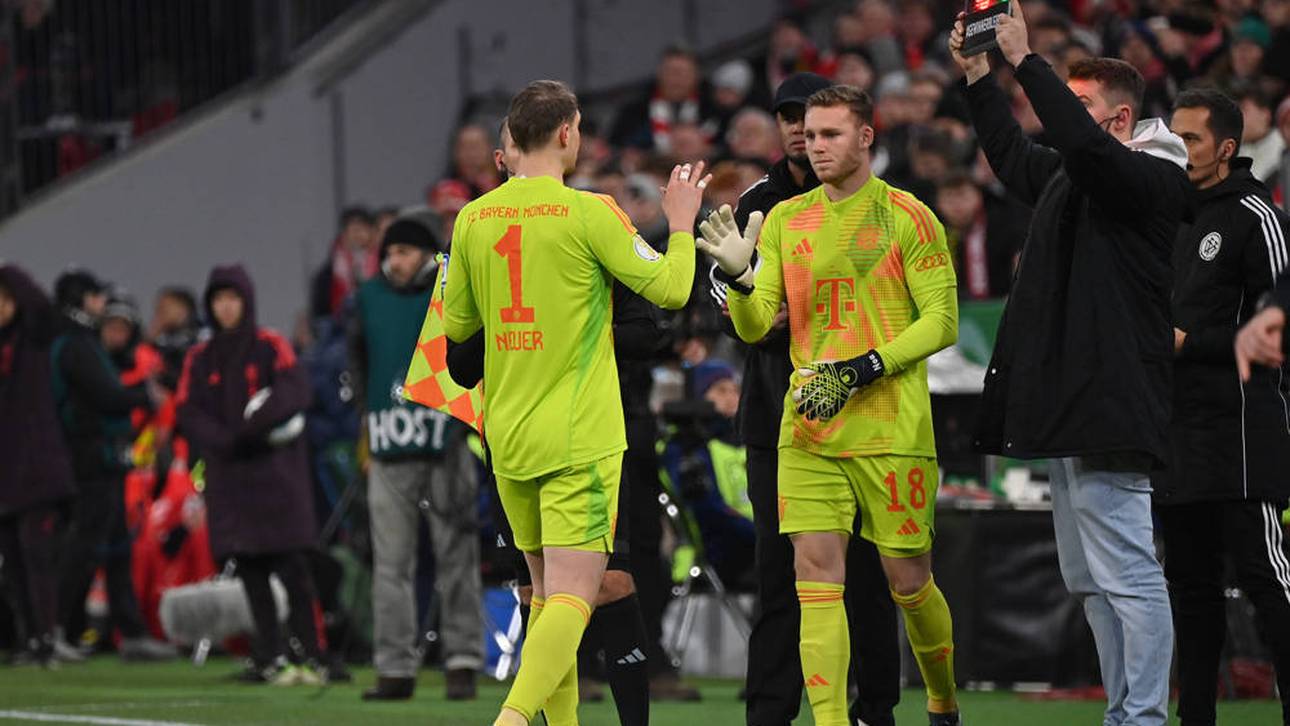 Torwart Daniel Peretz (r.) ist derzeit an den FC Southampton verliehen