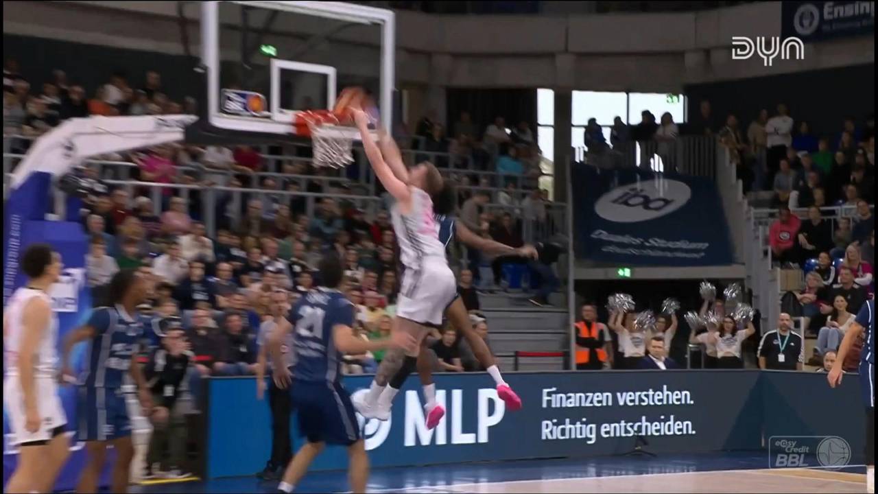 Alley Oops inklusive! Bonn zaubert gegen Heidelberg