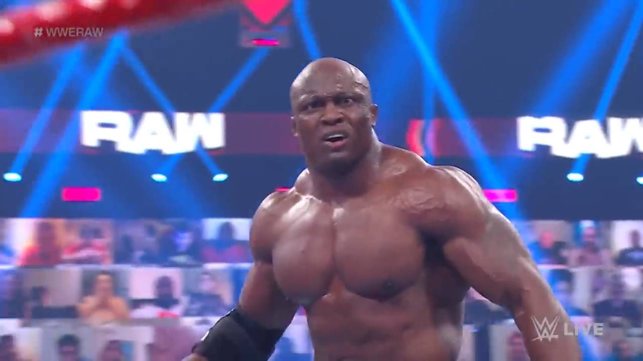 WWE RAW: Bobby Lashley verliert überraschend gegen Kofi Kingston