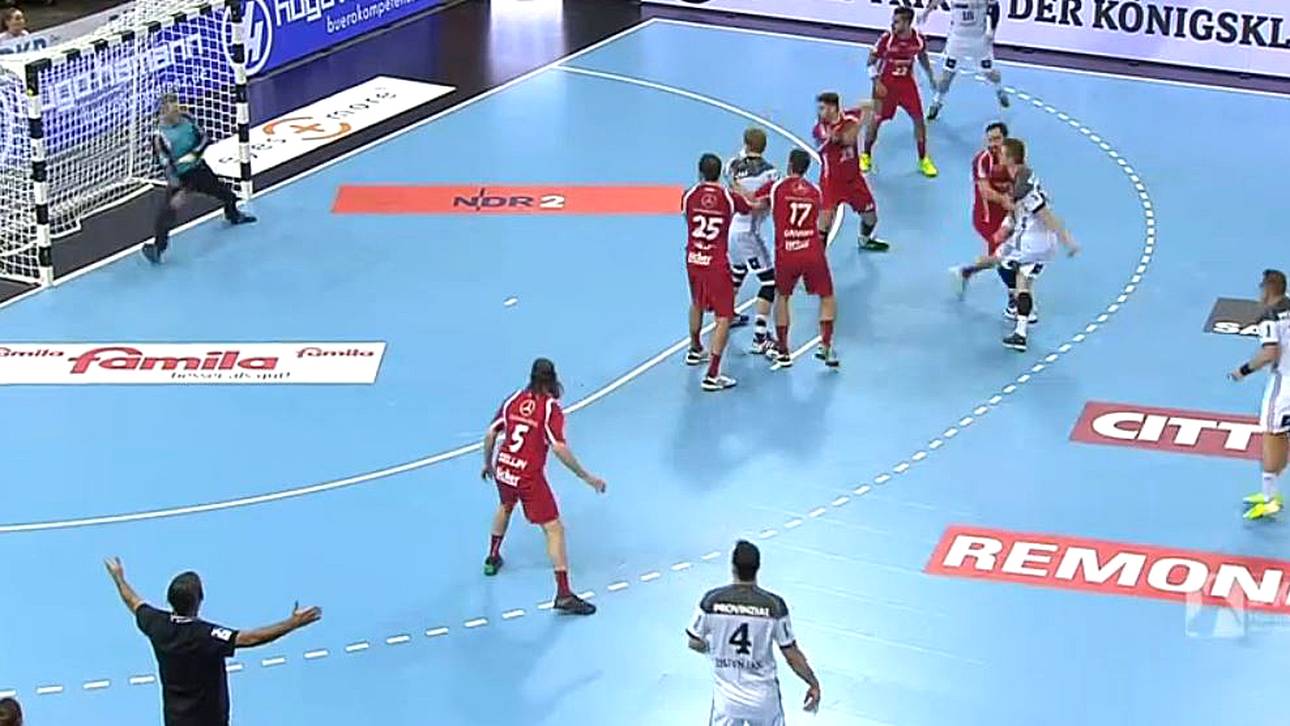 Kiel bleibt Flensburg auf den Fersen