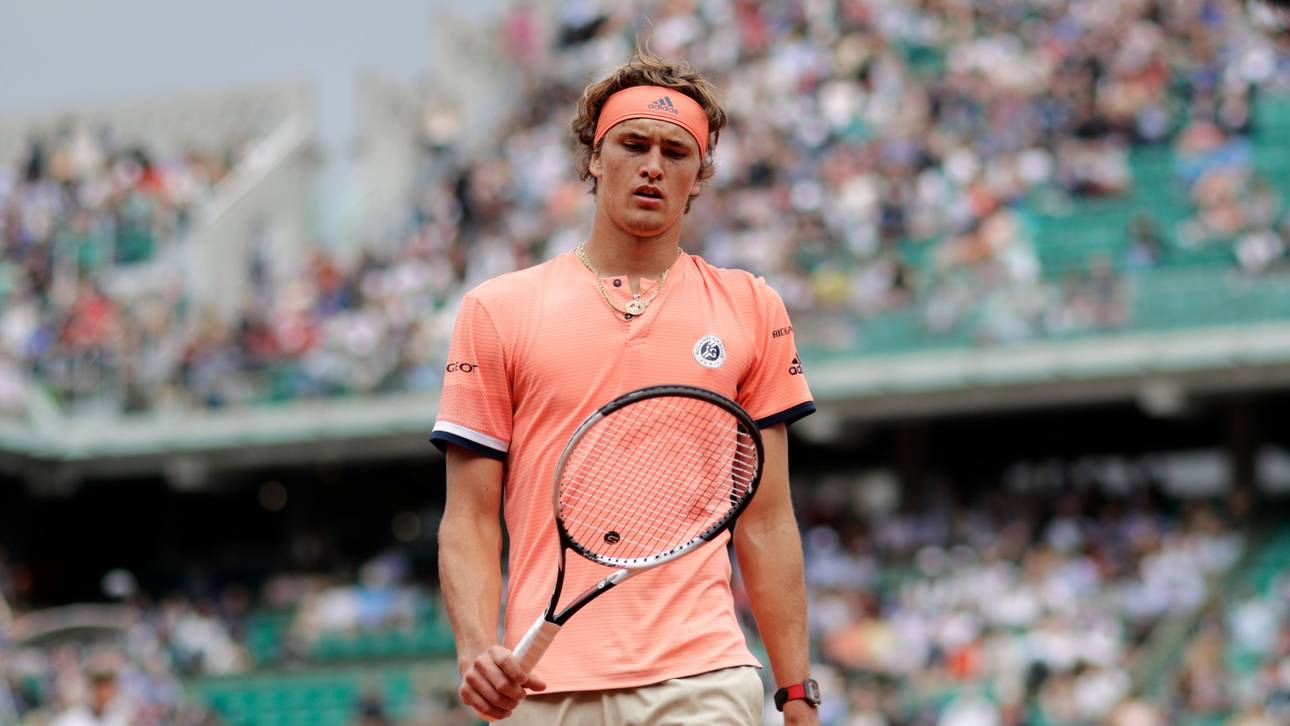 Zverev nach Krimi im Achtelfinale