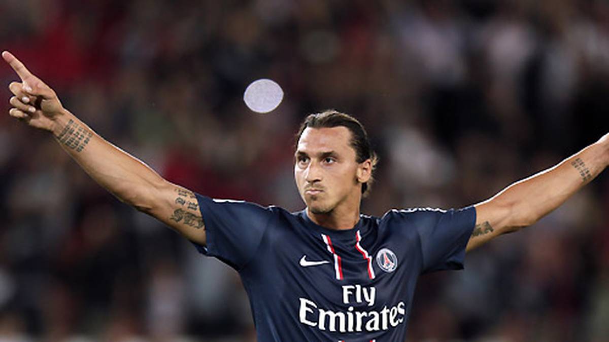 Die Familie begleitet ihn auch 2012 nach Paris. Ibrahimovic soll dem französischem Hauptstadtklub zu neuem Glanz verhelfen.
                  
                  
                  
                  