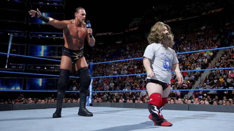 Big Cass ging in diesem WWE-Segment bei SmackDown Live weiter als abgesprochen