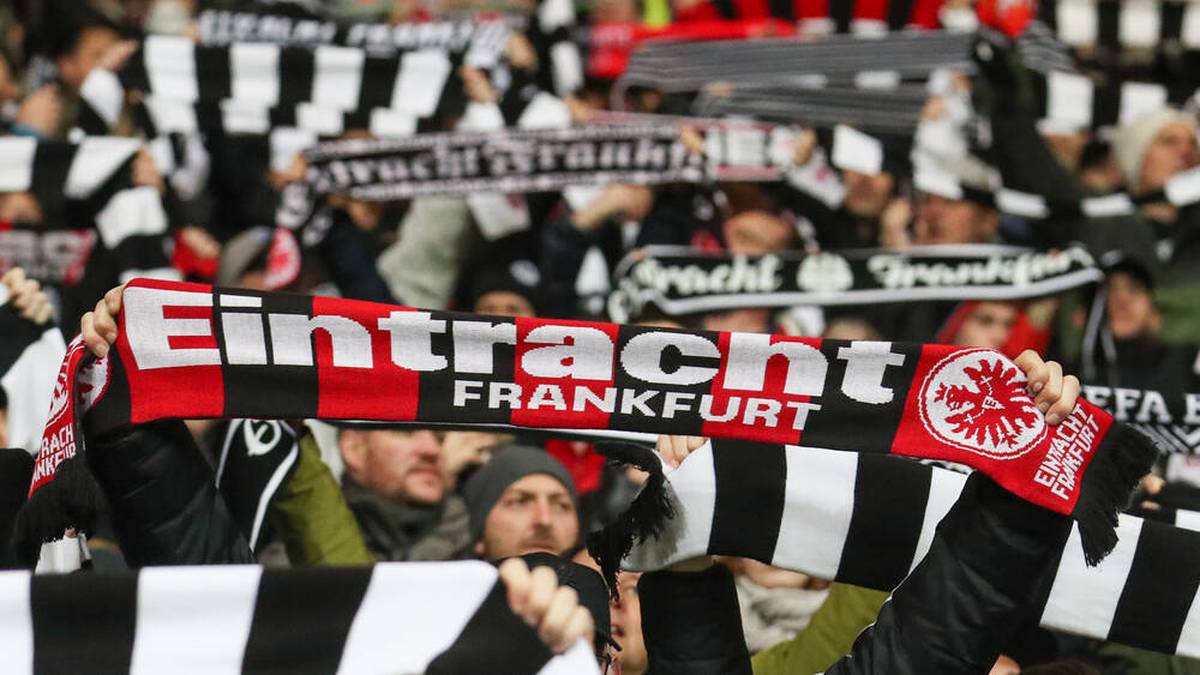 Eintracht Frankfurt spielt am Donnerstag beim FC Barcelona