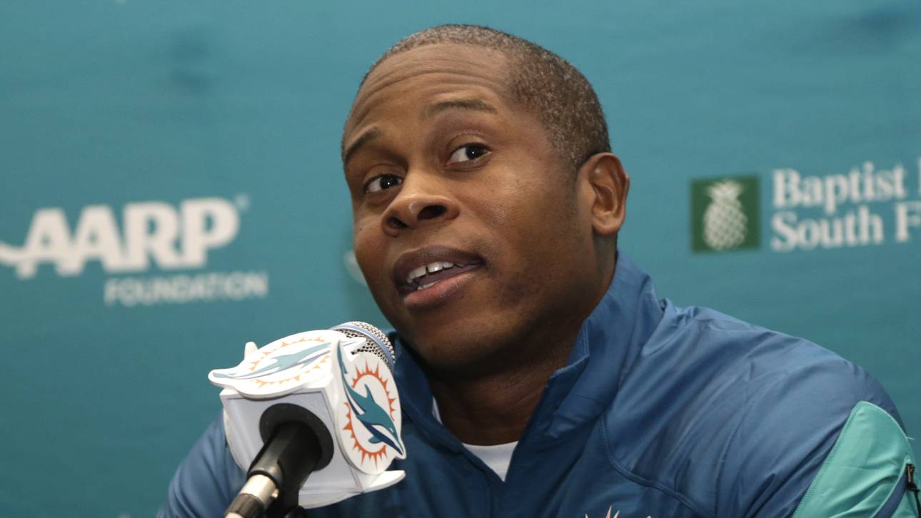 Broncos stellen neuen Trainer vor