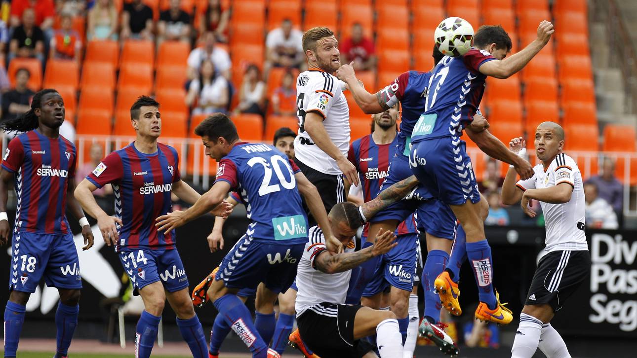 Mustafi festigt mit Valencia Platz vier