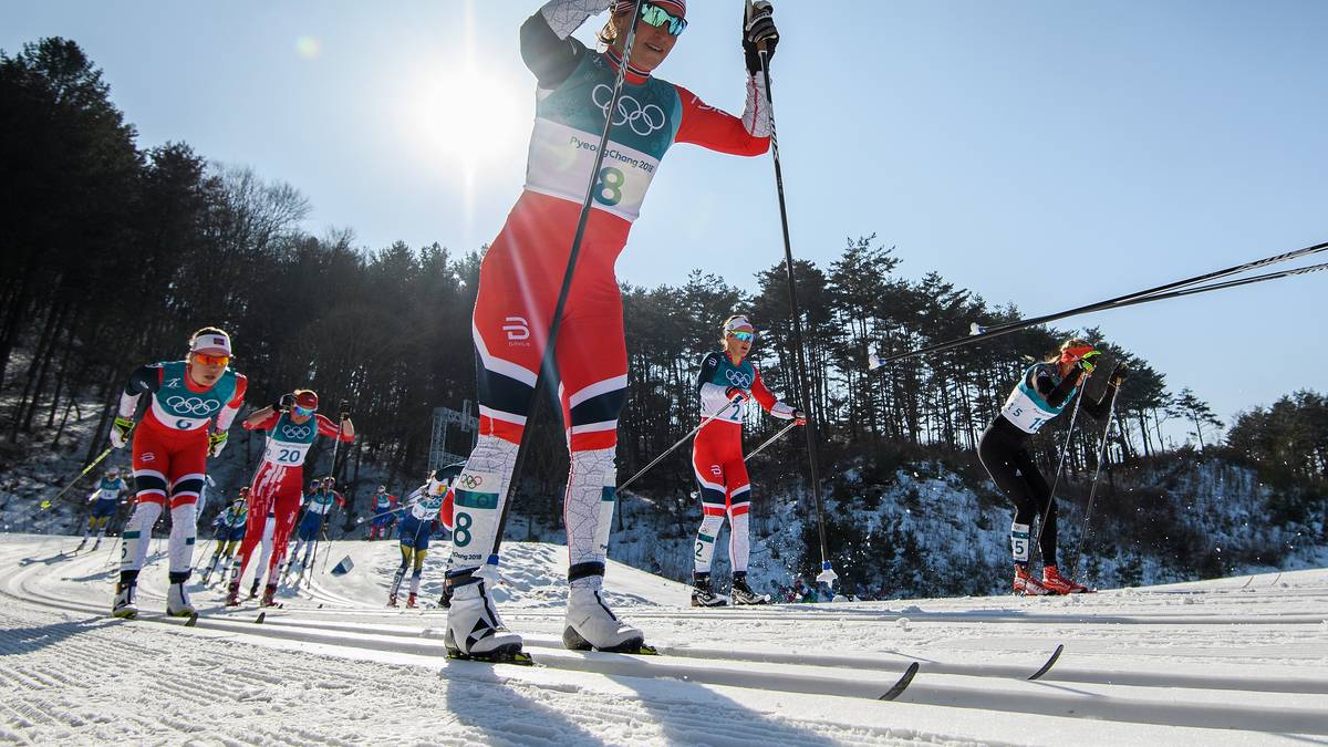 Mit dem achten Gold überholte Björgen Landsmann Ole Einar Björndalen (8-4-1). Die Langläuferin gewann in Südkorea dreimal Gold - im Team-Sprint, in der Staffel und am letzten Tag über 30km klassisch. Schöner kann man von der großen Bühne nicht abtreten
