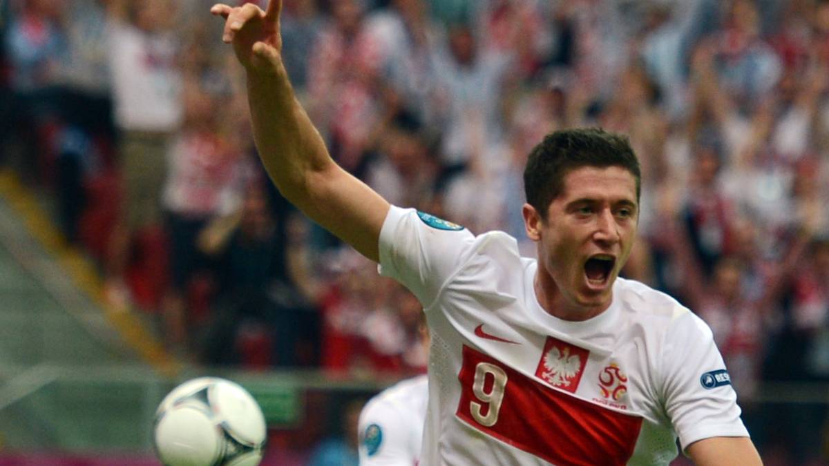 Lewandowski steigt zum Kapitän auf und erzielte in 100 Länderspielen 55 Tore 