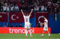 Nicht nur die UEFA ermittelt: Auch Bundesinnenministerin Nancy Faeser bezieht nach dem Jubel-Eklat um den türkischen EM-Helden Merih Demiral Stellung.