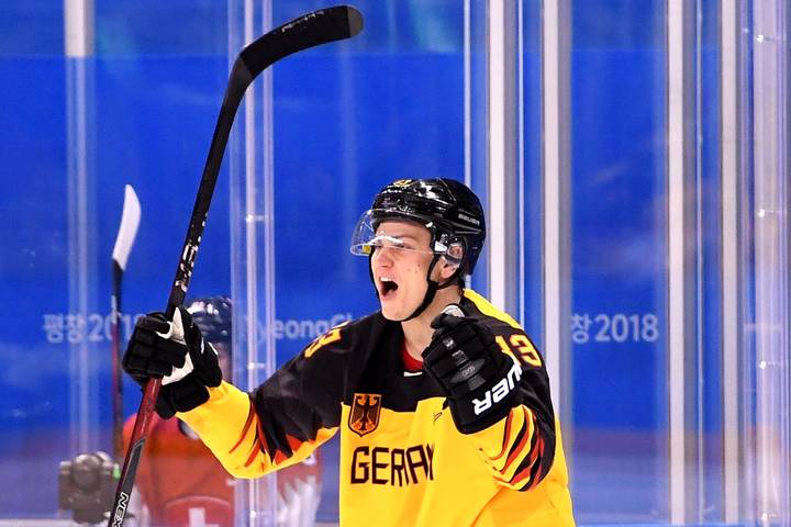 Olympia 2018 Eishockey Deutschland Schlagt Kanada Und Steht Im Finale