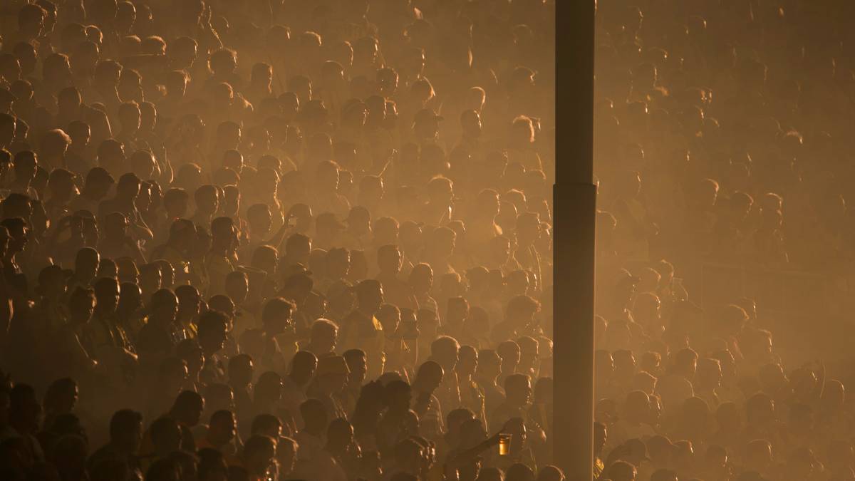 Langsam senkt sich in der Pause die Sonne in Berlin, was für herrliche Impressionen sorgt
