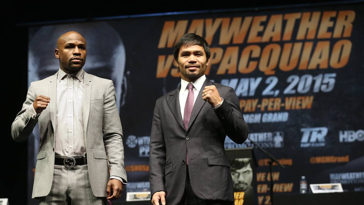 Platz 1: Floyd Mayweather - 150 Mio. Dollar und Manny Pacquiao - 100 Mio. Dollar (Mai 2015). Der Jahrhundertkampf bricht alle Rekorde. Insgesamt generiert der Fight am 2. Mai in Las Vegas 400 Millionen Dollar. Allein die 15.000 Tickets im MGM Grand Garden Arena werden für 74 Millionen Dollar verkauft - mehr als das dreieinhalbfache des bisherigen Rekords (20 Millionen Dollar, Mayweather vs. Alvarez, September 2013). "Money Mayweather kassiert davon zwischen 120 und 150 Millionen, Pacquiao sackt immer noch 80-100 ein