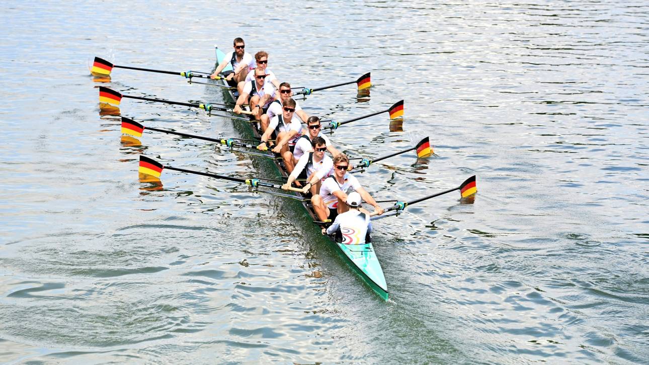 Achter rudert zu EM-Silber