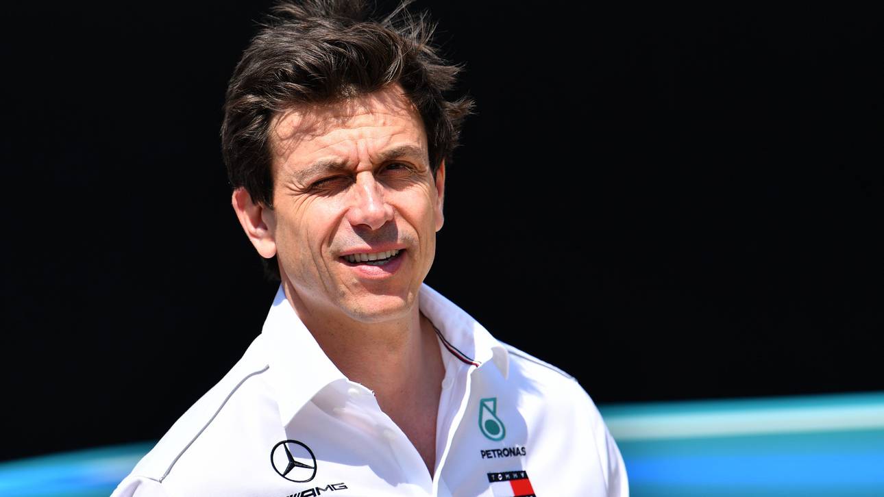Toto Wolff springt Vettel zur Seite