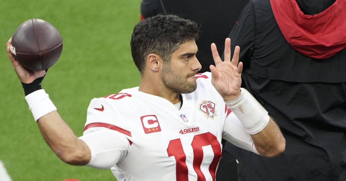 Joe Montana votes for Jimmy Gaoppolo and has doubts about Trey Lance