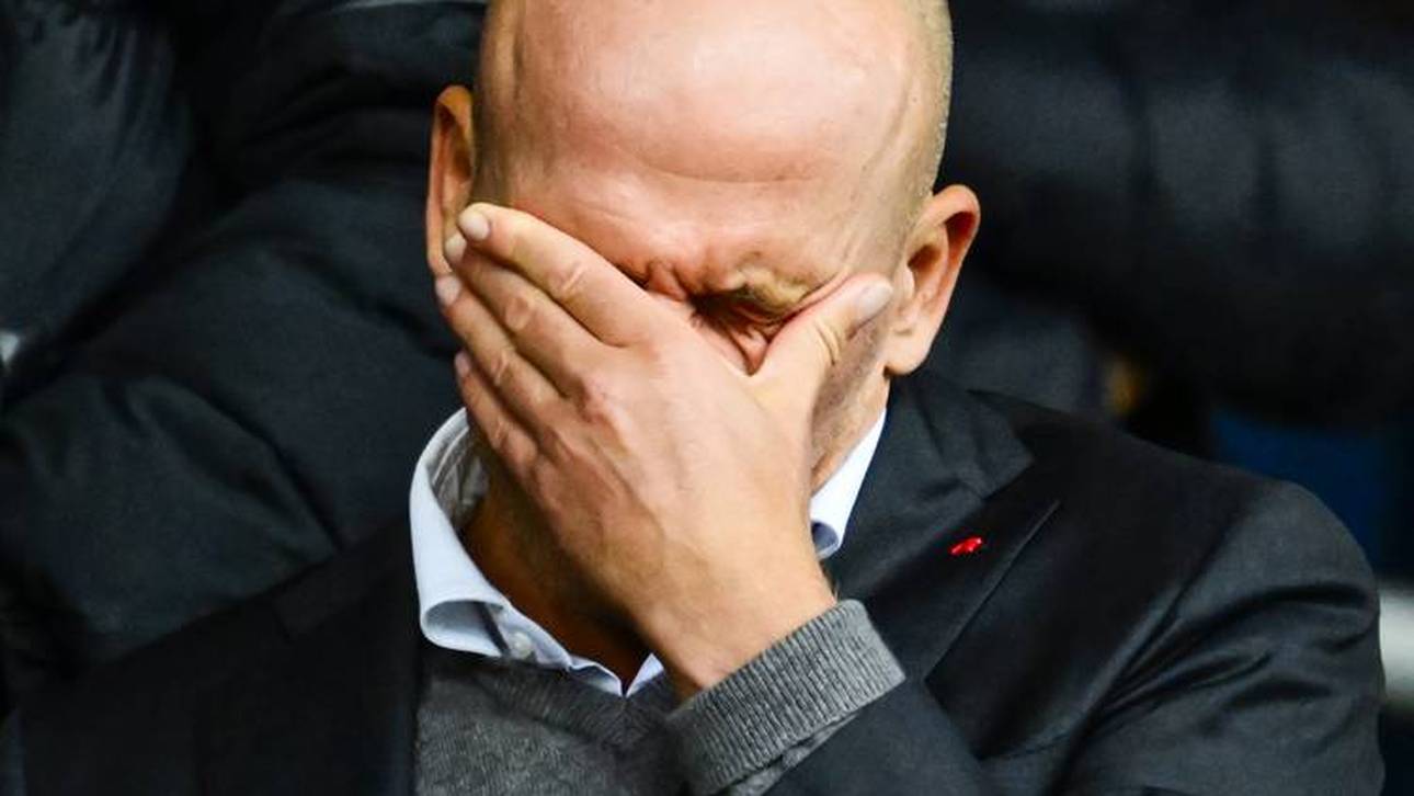 Ajax-Beben! Boss suspendiert