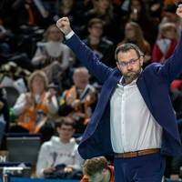 Trainerwechsel beim Doublesieger: Cedric Enard tritt bei den Berlin Recycling Volleys aus persönlichen Gründen zur neuen Saison von seinem Amt zurück.