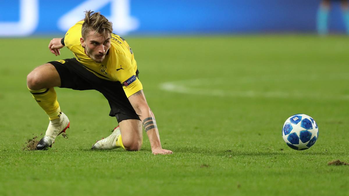 MAXIMILIAN PHILIPP (bis 79.): Gab den Assist zum Führungstreffer durch Guerreiro. Leitete eine weitere Riesenchance nach 30 Minuten ein. Wich immer wieder auf die Flügel aus, versuchte viel, ihm gelang nicht immer alles. SPORT1-Note: 3