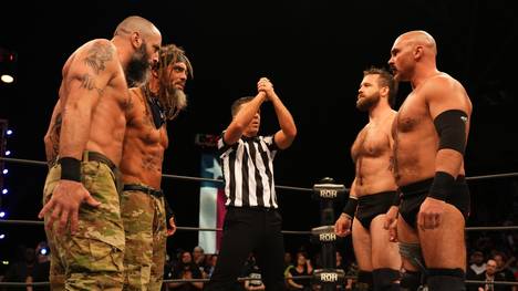 Mark (l.) und Jay Briscoe bestreiten bei ROH aktuell eine Fehde gegen FTR