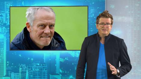 Der Freiburg-Trainer Christian Streich rastet aus. Er fordert im Spiel gegen Mainz vehement einen Einwurf.