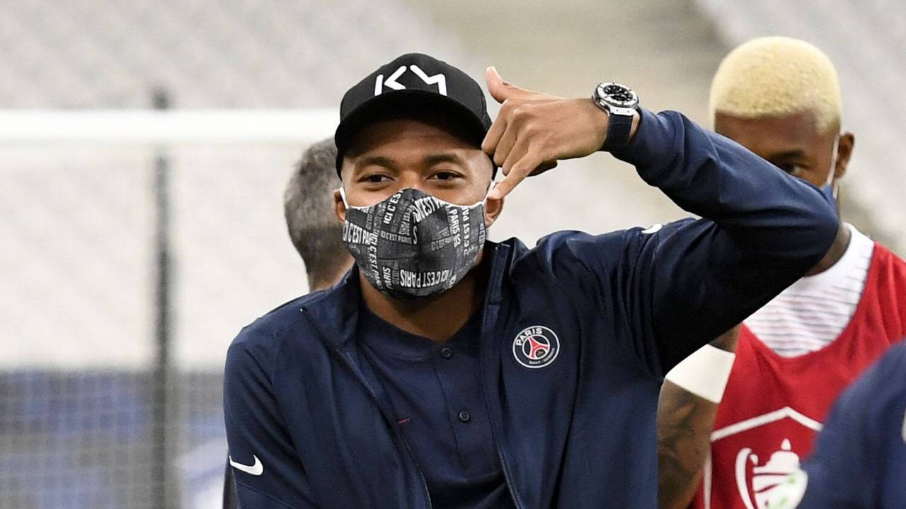 Newsflash: Kylian Mbappé verspottet englische Fans