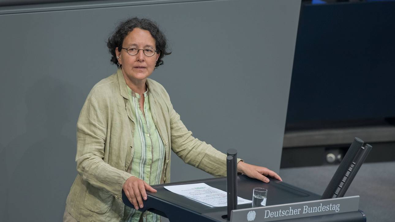 Politikerin kritisiert DFL-Pläne